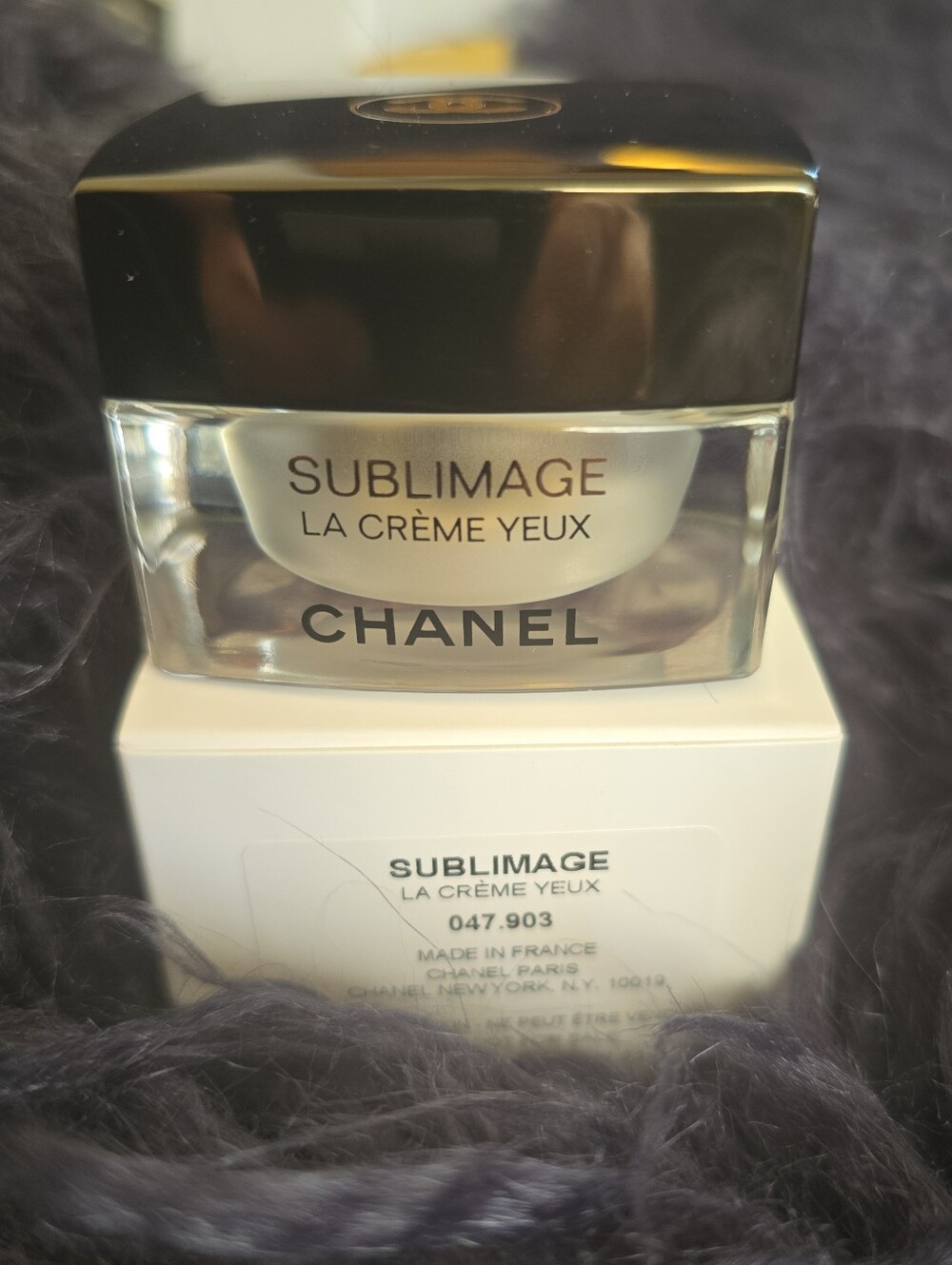CHANEL Sublimage La Crème Yeux - Black and Cream Jar